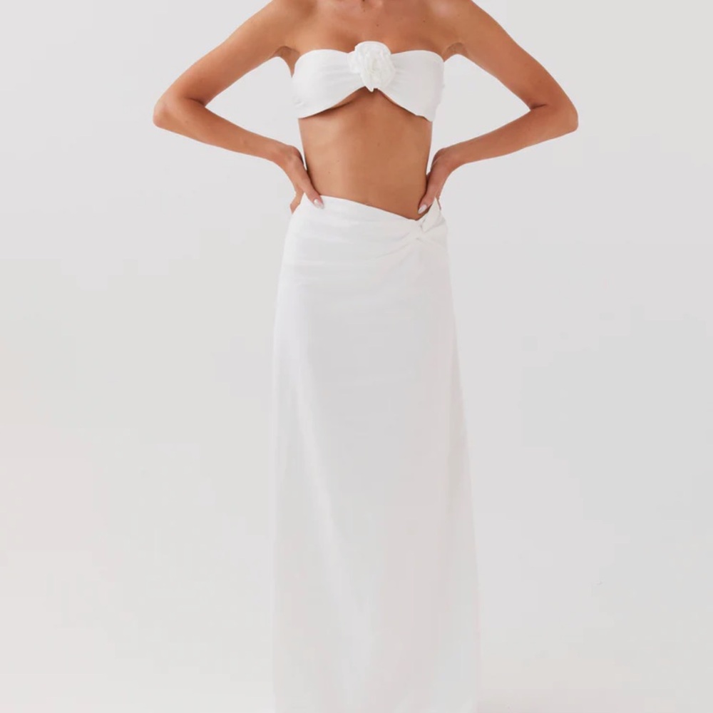 Peppermayo Crescent light  White Two-Piece Set